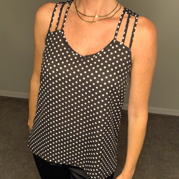 Popular polka dot top - Picture 3 of 9